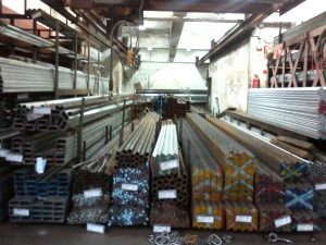 HK_Tai_Kok_Tsui_必發道_Bedford_Road_sidewalk_shop_interior_iron_steel_metal_materials_store_warehouse_Dec_2012